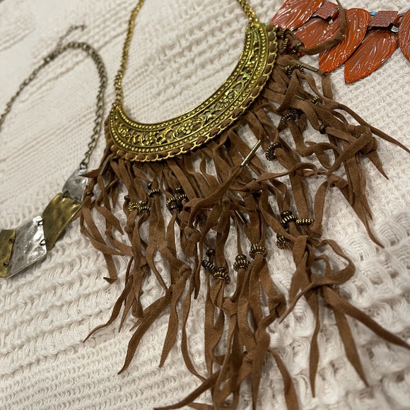 Bohemian Urban Chic Tribal Style Necklaces - Picture 5 of 7